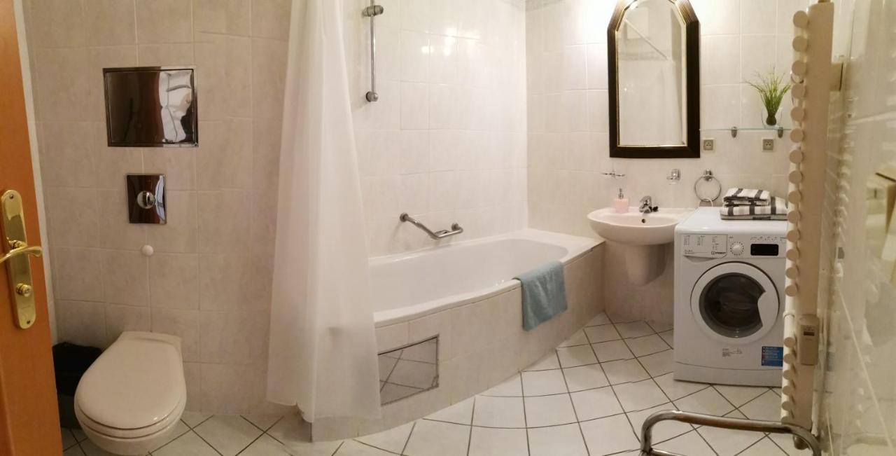 Apartment Marina Marianske Lazne Ngoại thất bức ảnh