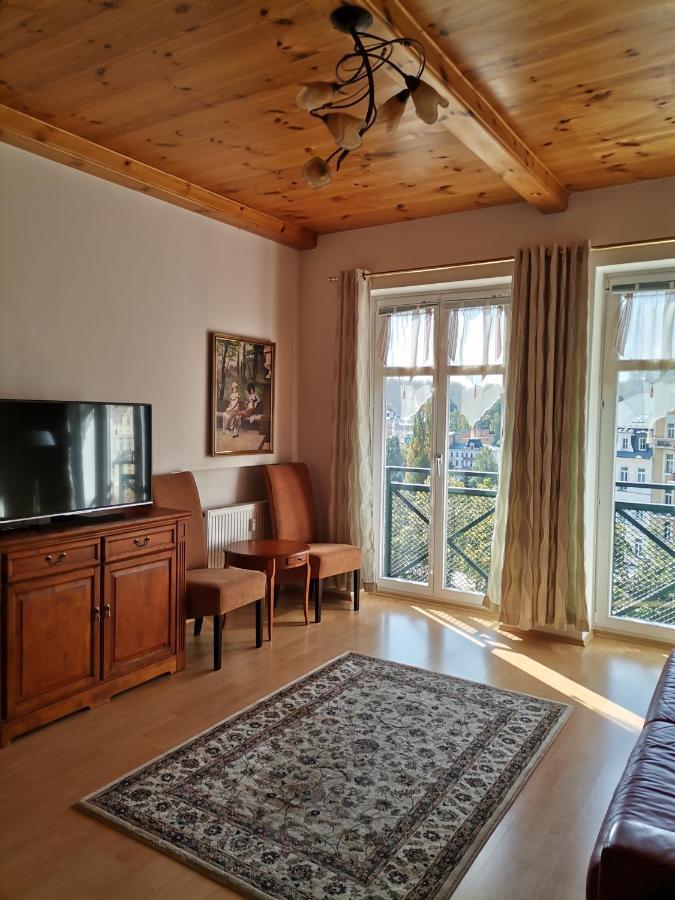 Apartment Marina Marianske Lazne Ngoại thất bức ảnh