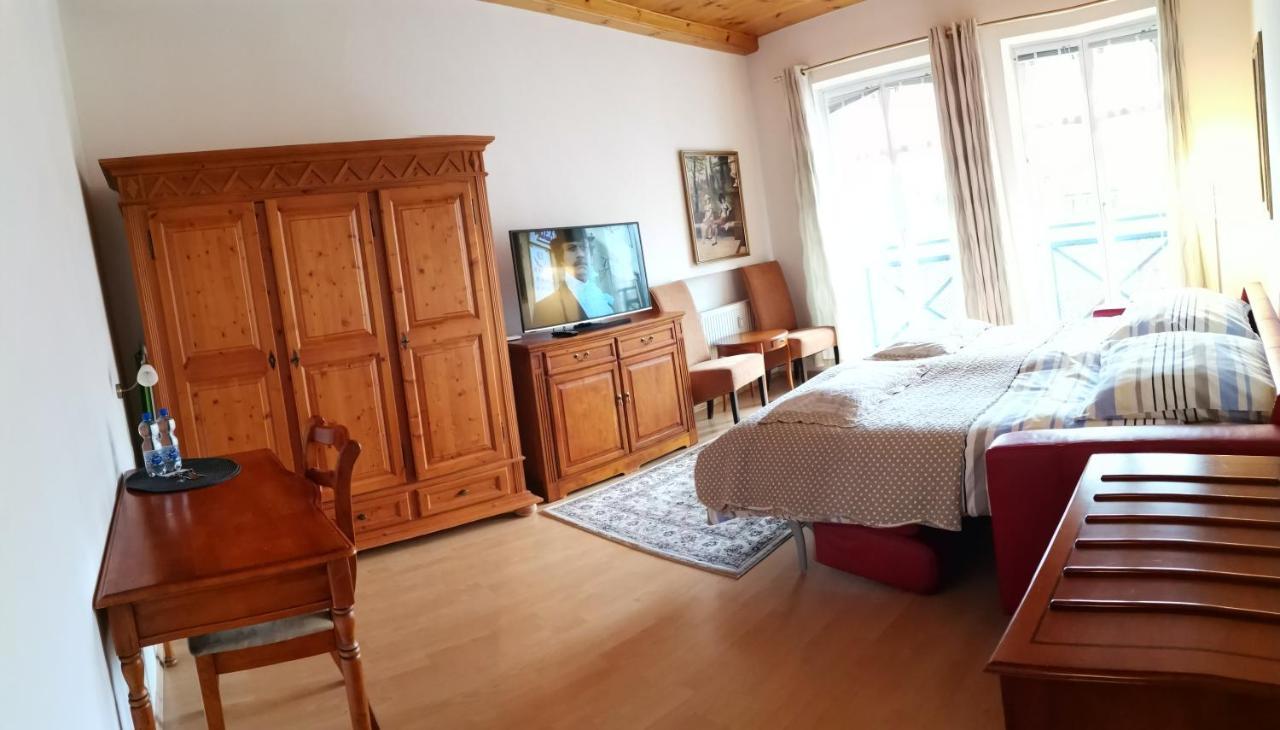 Apartment Marina Marianske Lazne Ngoại thất bức ảnh